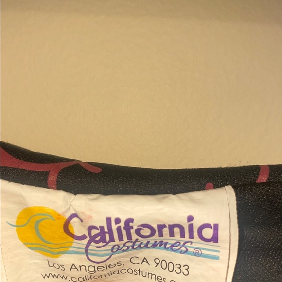 California Costumes Black and Red Long Sleeve Dress - Picture 4 of 5